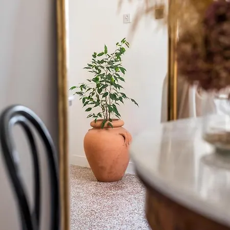 Apartman 22suitedreamer *