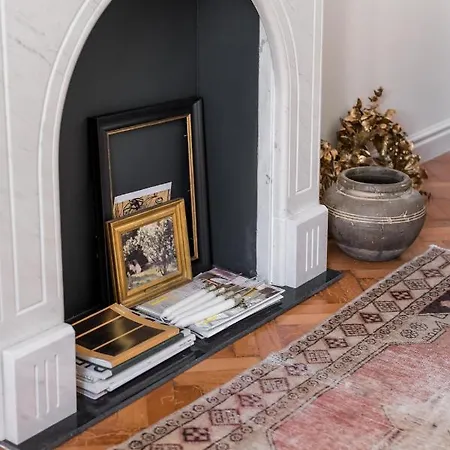 Apartment 22suitedreamer